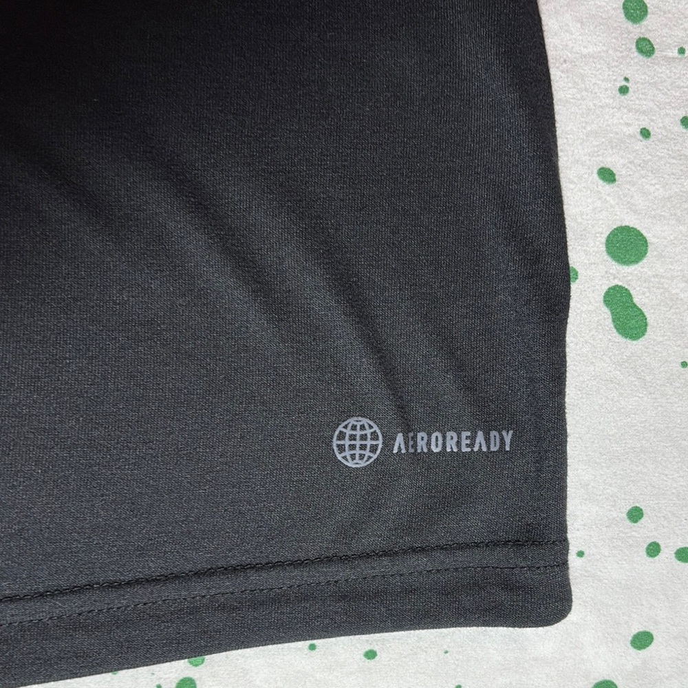 Adidas Black Cropped T-Shirt with Multicolor Logo - Picture 5 of 6